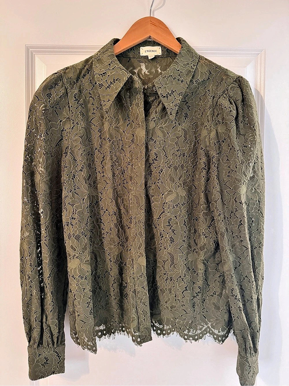 L'AGENCE Anita Lace Button Down Blouse in Green Size Large Like New